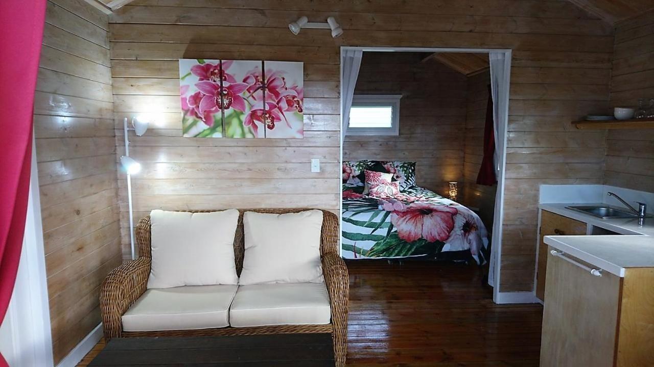 Red Hibiscus Villas Rarotonga Exterior photo
